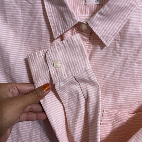Gap Fitted Boyfriend orange stripped button down. - Picture 4 of 5
